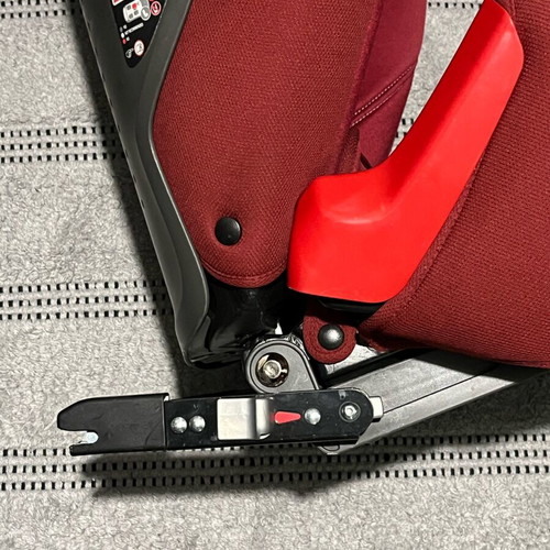 Inglesina Galileo I-Fix car seat used 15–36kg red-burgundy