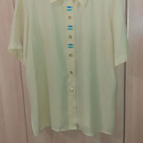 Queen shirt with shoulder pads and gold buttons like new, yellow, size S