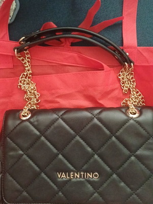 Τσάντα ώμου Valentino σαν καινούργιο, μαύρη