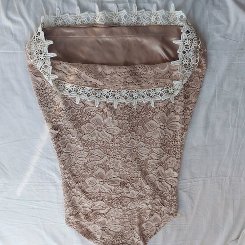 Lace fitted dress beige like new, size S