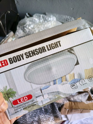 LED οβάλ φωτιστικό οροφής 15W με αισθητήρα κίνησης