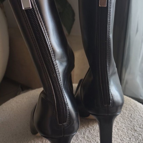 H&M black women's ankle boots like new, size 39