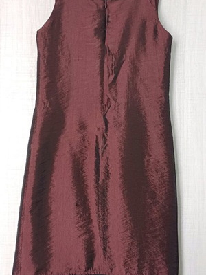 Sleeveless lace dress burgundy medium large used