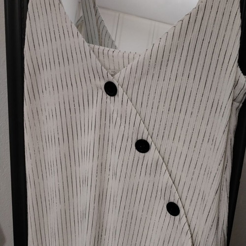 Zara beige striped dress like new, medium size
