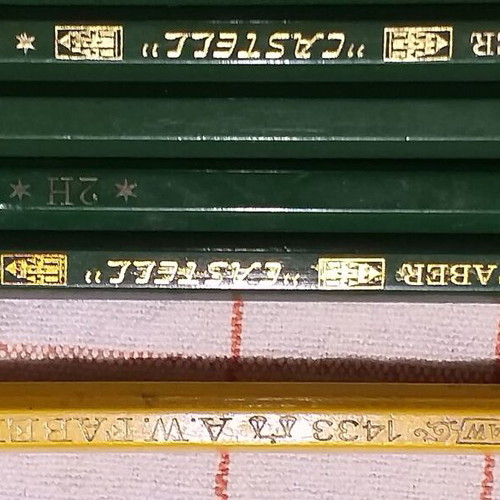 Faber collectible pencils like new, set of 36 pieces