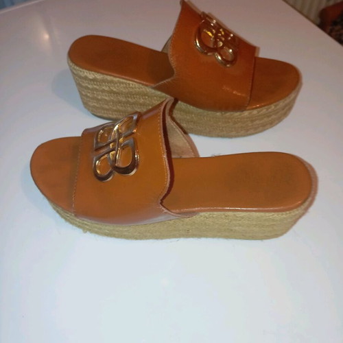 Friends wedge sandals used size 38 brown