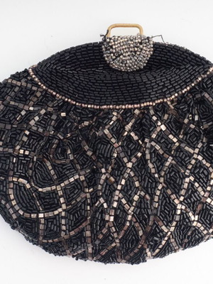 Vintage Art Deco Beaded Evening Wallet used