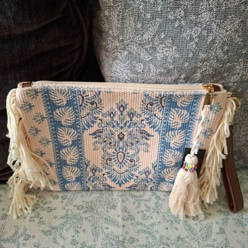 Aguablue Handbag new, blue and beige with fringes
