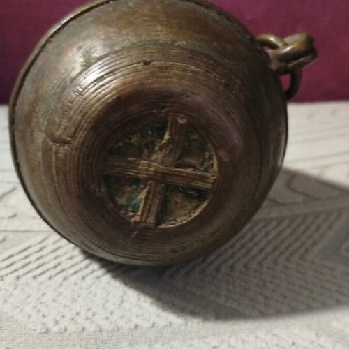 Tribal rice measuring cup Indian bronze like new