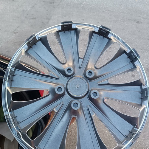 Versaco 16' hubcaps new with Skoda logos