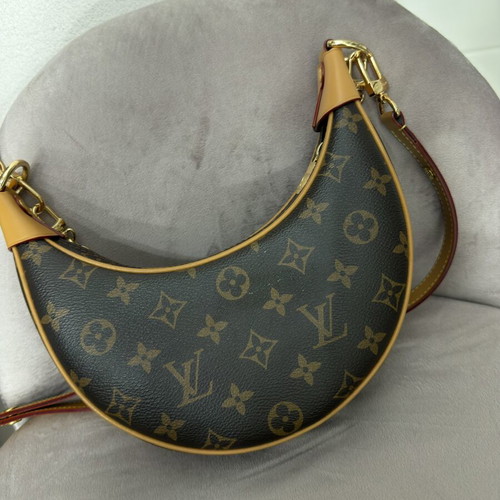 Bag crossbody brown like new