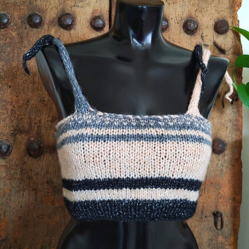 Handmade knit crop top multicolor new, size S