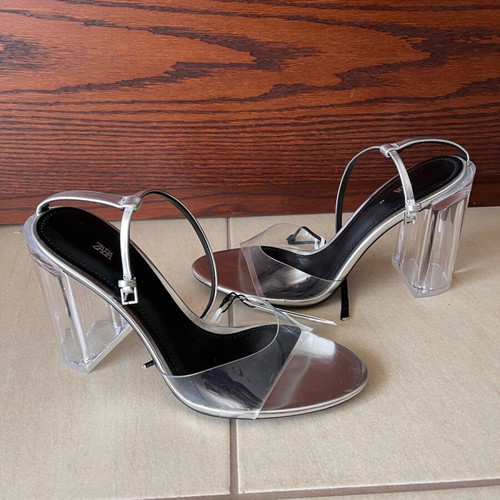 Zara sandals with plexiglass heel new size 40