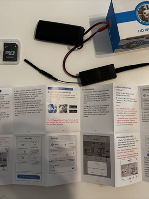 iUni mini camera with WiFi and mini SD recording