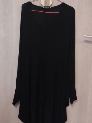 Celestino blouse One Size very thin knit like new, black