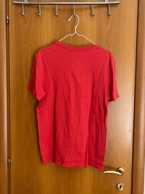 Gap Unisex Red Short Sleeve Shirt S like new
