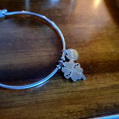 Stainless steel Luck handcuff bracelet new, with crystals