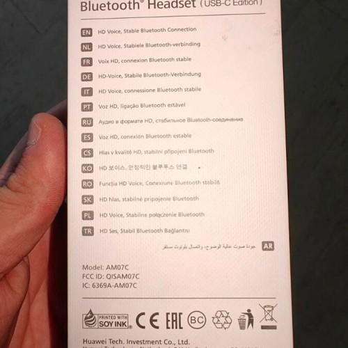 Huawei Crescent Bluetooth Headset like new