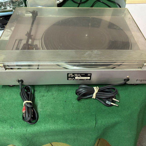 JVC L-A110 vintage vinyl turntable used, for repair or parts