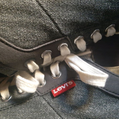Levi's athletic shoes size 41 like new, black denim
