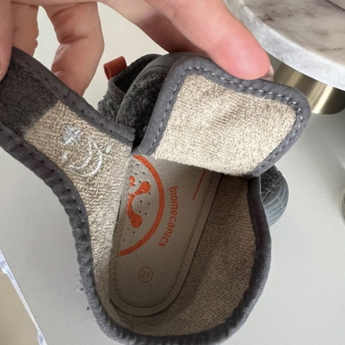 Biomecanics kids slippers like new, size 21, gray with orange details
