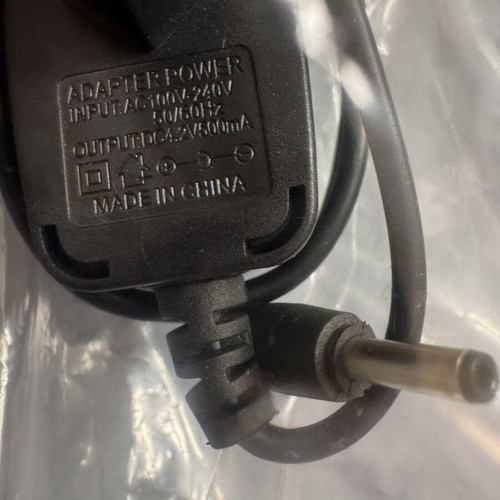 Power adapter used, 4.2V 500mA for small devices