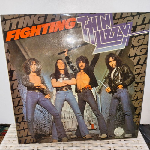 Thin Lizzy Fighting vinyl record used, rock