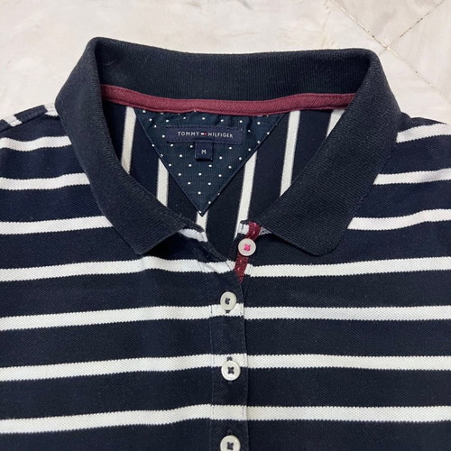 Tommy Hilfiger women's short-sleeve shirt used, size medium, authentic