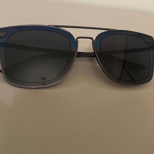 Police women's sunglasses with case and cleaning cloth