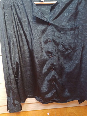 C&A jacquard shirt with floral pattern like new, size 5XL black