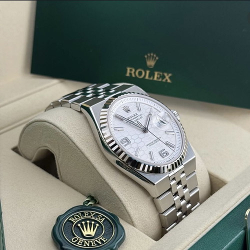 Rolex Land Dweller 36mm brand new unworn ref. 127234