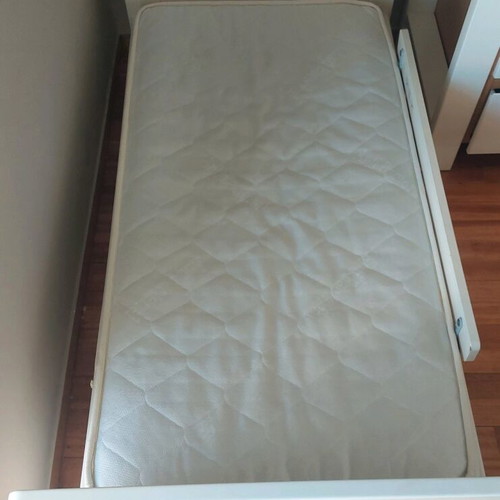 Jenga Grey children's cot like new with mattress
