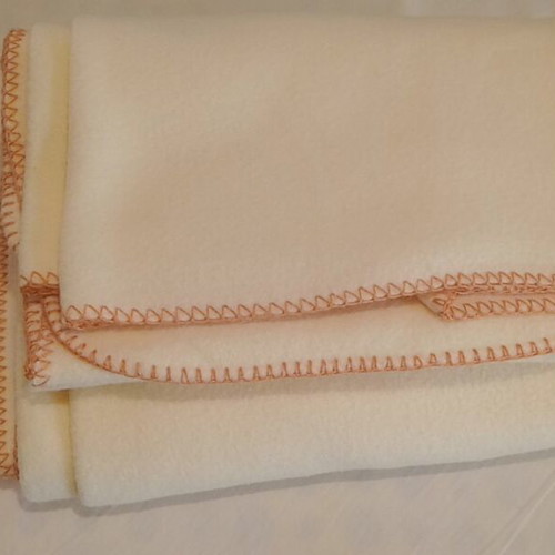 Fleece blanket vanilla color slightly used 2.00×1.50 like new