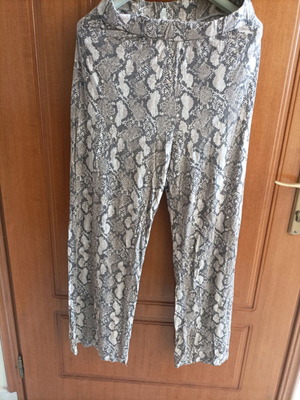 Summer women's pants size Medium used, beige