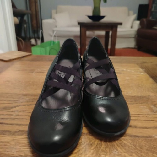 Wonders leather ballerina shoes black like new, size 37