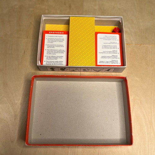 Board game question hunt new