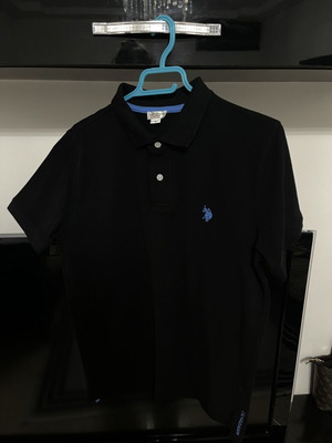 U.S. Polo Assn. men's shirt like new, black, size M