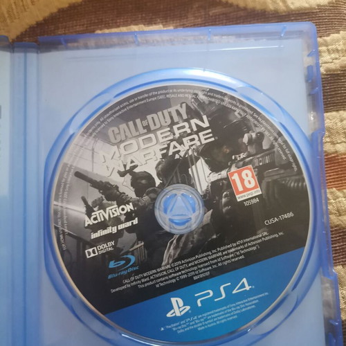 Modern Warfare Sony like new