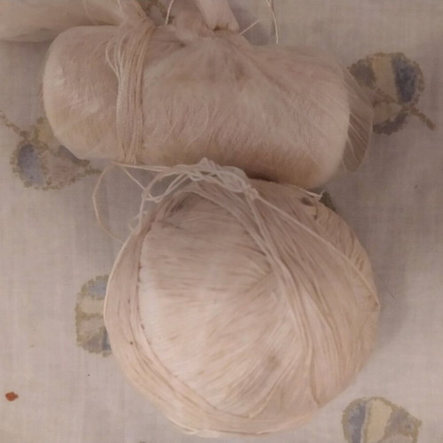 Refurbished yarn balls, set of two