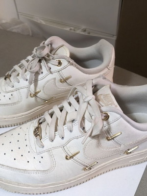 Nike Air Force 1 '07 LX women's sneakers, sail metallic gold, size 36
