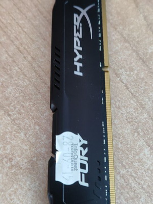 ΜΝΉΜΗ RAM 8 GB DDR3