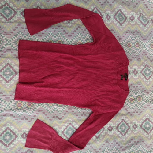 Massimo Dutti sweater used, fuchsia with bell sleeves, fitted