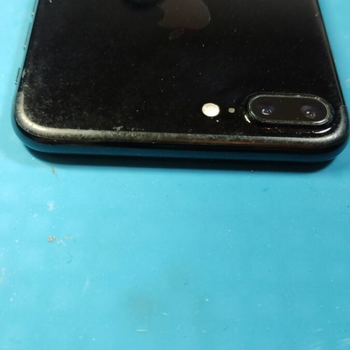 iPhone 7 Plus 128GB used with cracks, iOS 15.8.8