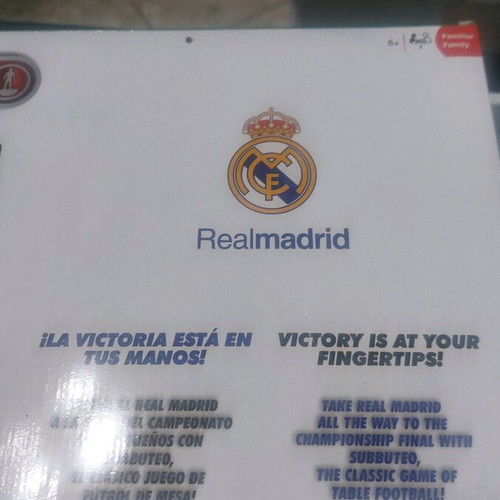 Subbuteo set Real Madrid like new with 2 teams and pitch