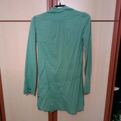 Long cotton shirt Bershka used, pistachio color, size S