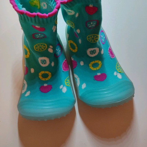 Sock shoes size 29/30 new with silicone sole