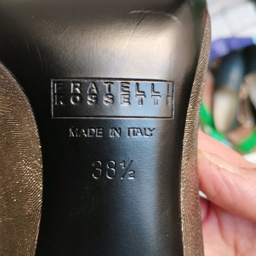 Fratelli Rossetti pumps used, size 38.5, metallic gold