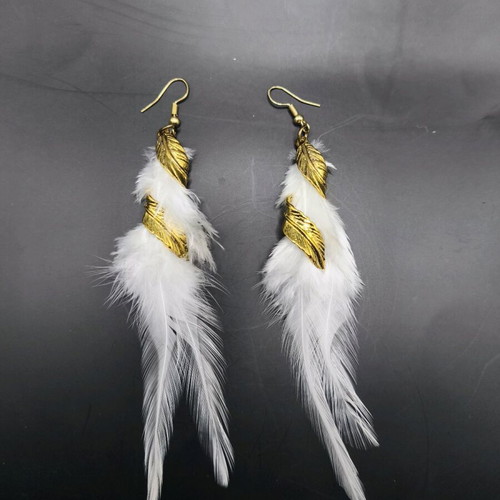 Earrings with white feather new, gold details