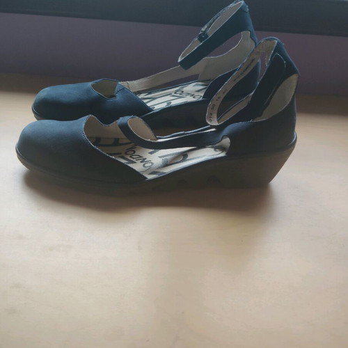 Fly London Piat women's shoes size 40 like new, blue