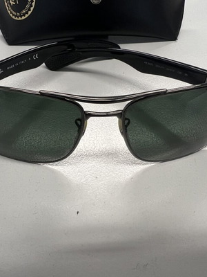 Ray-Ban RB3522 Gunmetal слънчеви очила употребявани, автентичен мъжки модел